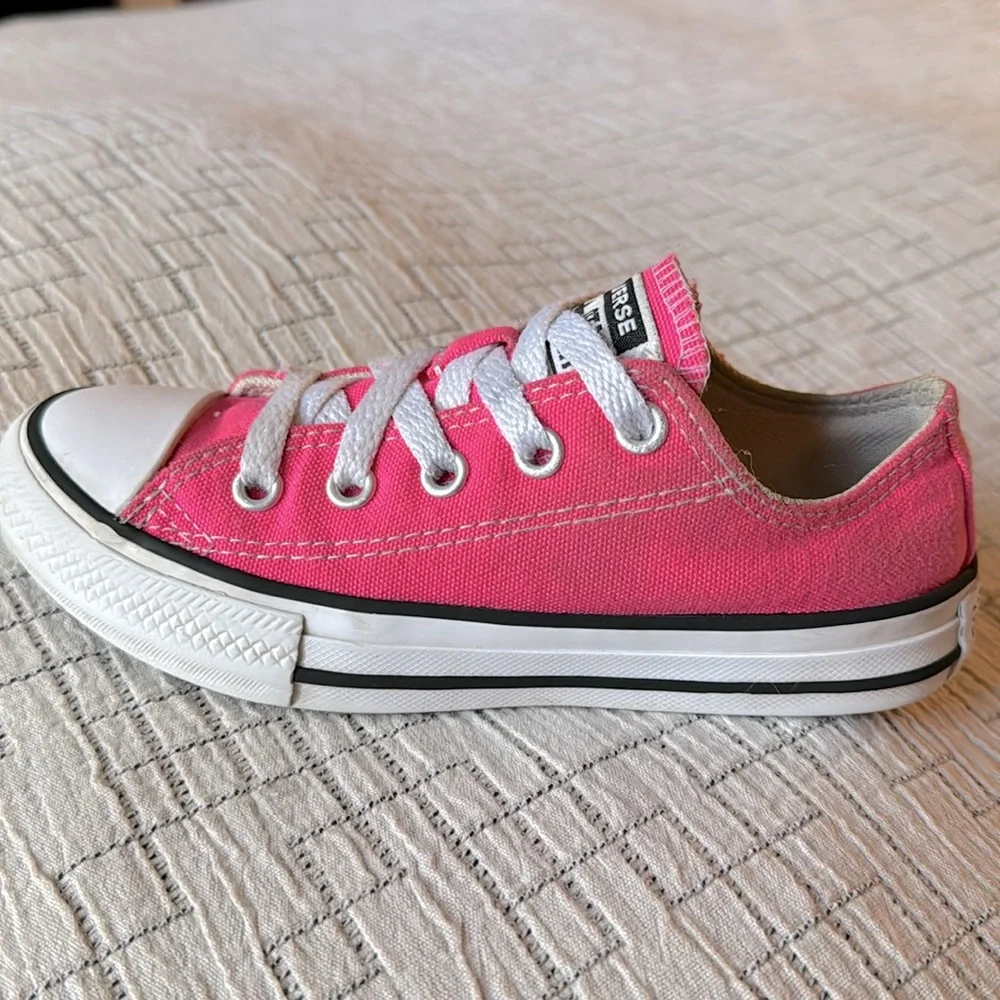 Converse - Picture 6 of 11